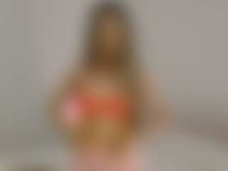 Live cam show with NATALLYxo - Blonde Hair Petite on intimatelivegirls.com