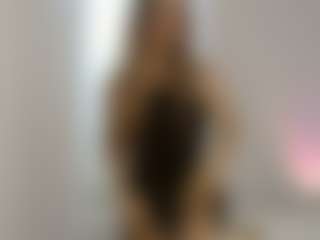 Live cam show with NATALLYxo - New Toys on live18s.com