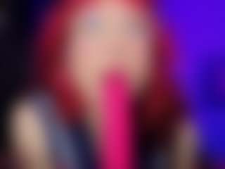SoftieNicki's Live Sex Cam Show