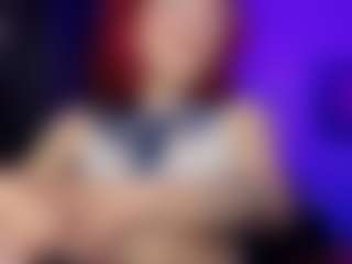 SoftieNicki's Live Sex Cam Show