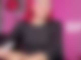 SoftieNicki's Live Sex Cam Show