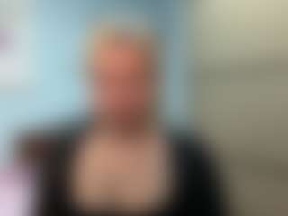 TandraMeggitt's Live Sex Cam Show