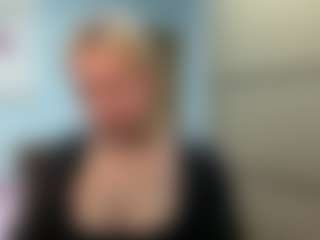 TandraMeggitt's Live Sex Cam Show