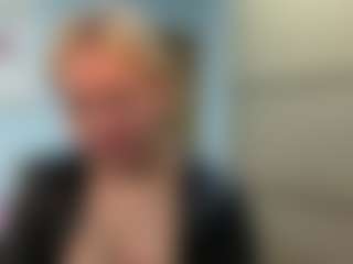Live cam show with TandraMeggitt - Wet on Camsoda