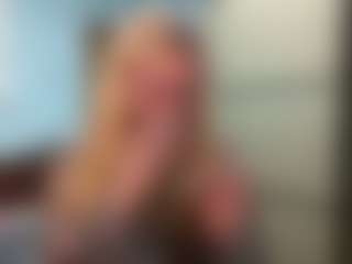 Live cam show with TandraMeggitt - New Blowjob on eurowanks.com