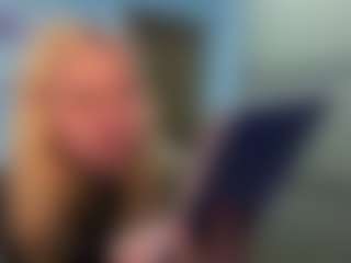Live cam show with TandraMeggitt - New Tattoos on Sweet Sext