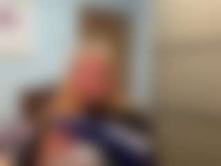 Live cam show with TandraMeggitt - New Toys on 1on1-livenow