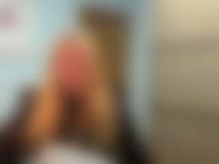 Live cam show with TandraMeggitt - New Tattoos on Big Tits