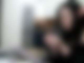 Live cam show with Yasmin - New Bedroom on UwU Esports