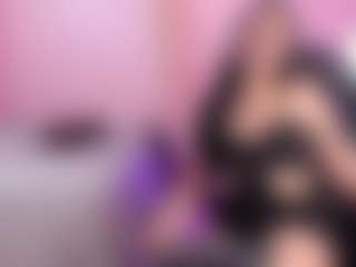 Live cam show with Adara-Angeel - Ass Bouncing on Fit Hotties