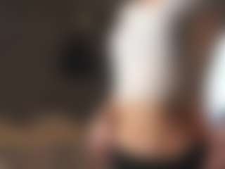 HueHeneisen's Live Sex Cam Show