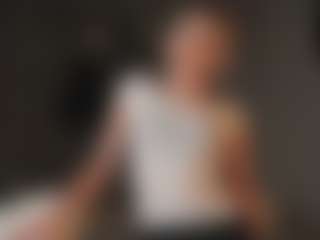 HueHeneisen's Live Sex Cam Show