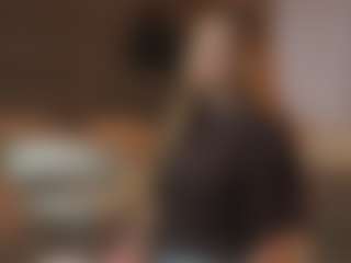Live cam show with HueHeneisen - New Blowjob on SpankPalCams