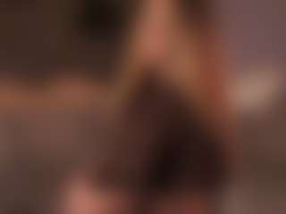 Live cam show with HueHeneisen - New Young Adult on Milfs Live
