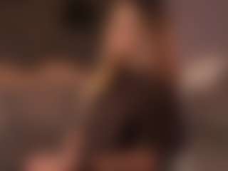 HueHeneisen's Live Sex Cam Show