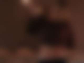 Live cam show with HueHeneisen - New Blowjob on Camsoda