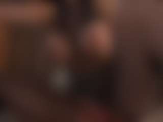 Live cam show with KaryCherry - New Lovense on friskycurves.com