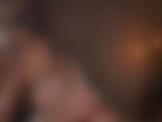 Live cam show with KaryCherry - Athletic Lush on TeamSkeetLive