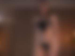 Live cam show with KaryCherry - Brown Hair on Camsoda