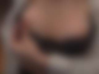 KaryCherry's Live Sex Cam Show