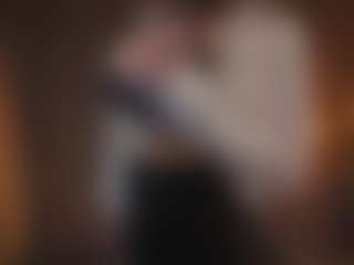 Show en direct avec KaryCherry - Dominate Teen (18+) sur Camsoda