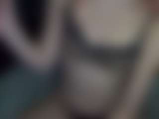 Live cam show with Megh - Spank on studioflirtlive.com