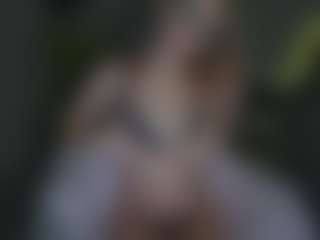 Live cam show with Megh - Athletic Strip on Mixed Magazine Live