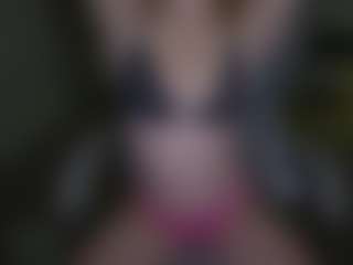Live cam show with Megh - Athletic on dropp.cam