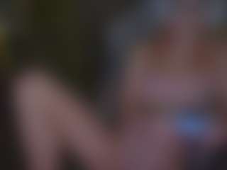 Live cam show with Megh - Sexwebcam Teen (18+) on live.xheat.ai