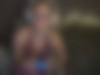 Live cam show with Megh - Athletic Young Adult on Soda Cam
