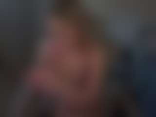 Live cam show with Megh - Italian Young Adult on xxxlivecams.org | united states