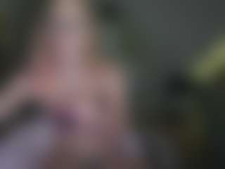 Live cam show with Megh - Petite Teen (18+) on Cam Slut