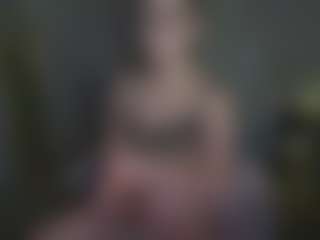 Live cam show with Megh - Young Adult on CamClone