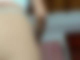 Live cam show with Dali-twerk - Shaved Pussy on Camsoda
