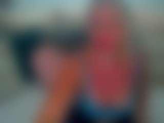 Live cam show with Alix - Foot Fetish Blonde Hair on Gym Cam Girls