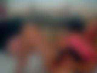 Live cam show with Alix - Foot Fetish Blonde Hair on makecum.org