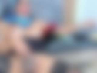 Live cam show with ZachaTompsonTS - Tattoos on Camsoda