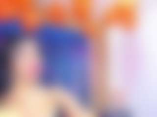 Live cam show with ZachaTompsonTS - Portuguese on Big Tits