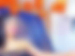 Live cam show with ZachaTompsonTS - Black Hair on Camsoda