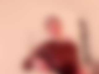 Live cam show with SophiaNoir - New White on Uber Horny