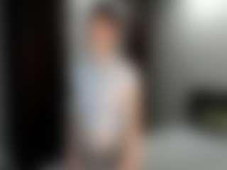 Live cam show with MyraTourtelotte - Spy Mature on SpunkLive