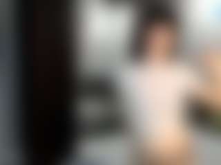 Live cam show with MyraTourtelotte - Facial Piercings on makecum.org