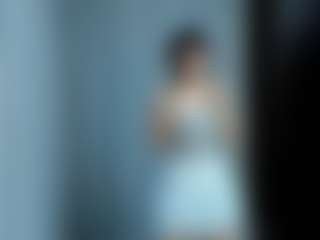 Live cam show with MyraTourtelotte - Camel Toe on Latina Girls