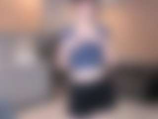 Live cam show with MyraTourtelotte - Skinny on boobsie.com
