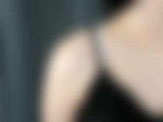 Live cam show with MyraTourtelotte - College Mature on Streamer API