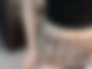 Live cam show with MyraTourtelotte - College Mature on Soda Cam