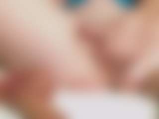 Live cam show with TheaBryant - Skinny on fuck-show.com