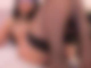 Live cam show with Kami Kaze - New Toys on camtv