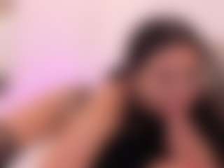 Live cam show with Kami Kaze - College Latina on Camsoda | colombia