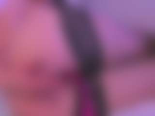 Show de cam en vivo con Kami Kaze - Latina en Camsoda | colombia